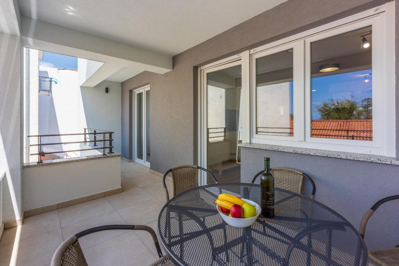 Luxury Apartments Lovorka 1 & 2**** Selce Luaran gambar