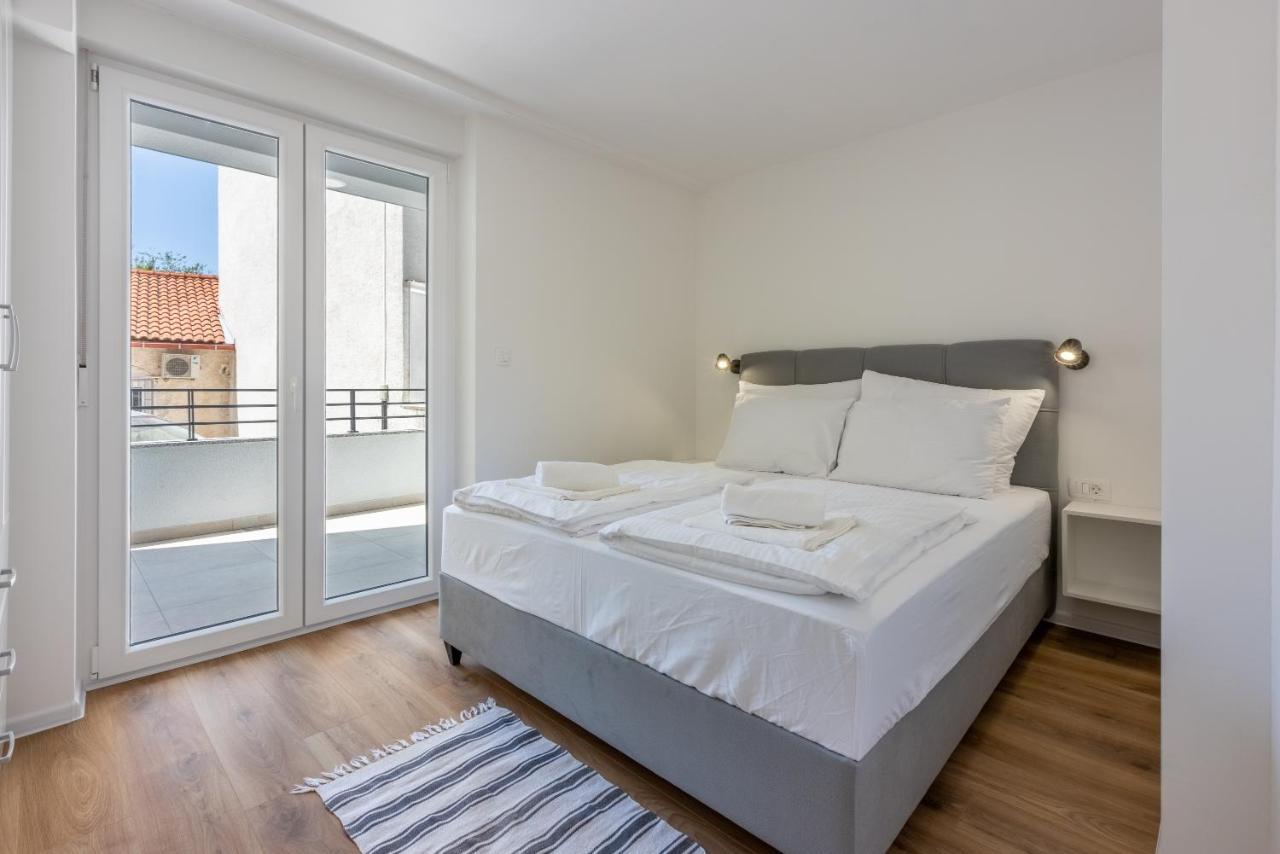 Luxury Apartments Lovorka 1 & 2**** Selce Luaran gambar